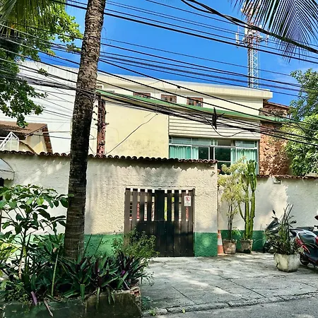 Hostel e Pousada Barra da Tijuca-3